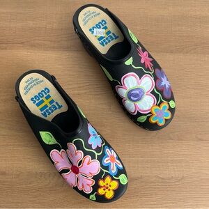 NEW Tessa Clogs Floral Hand Painted Mules in Black Oil Christy 35